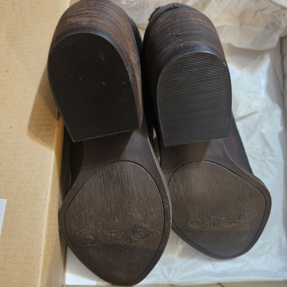 Nine West Leather Cowboy Ankle boots Size 5 - Picture 3 of 4